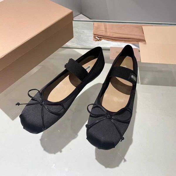 

luxury miu paris ballet shoes fashion shoes designer professional dance shoes 2023 satin ballet mm thick-soled bow shallow shoes flat sandal, Black