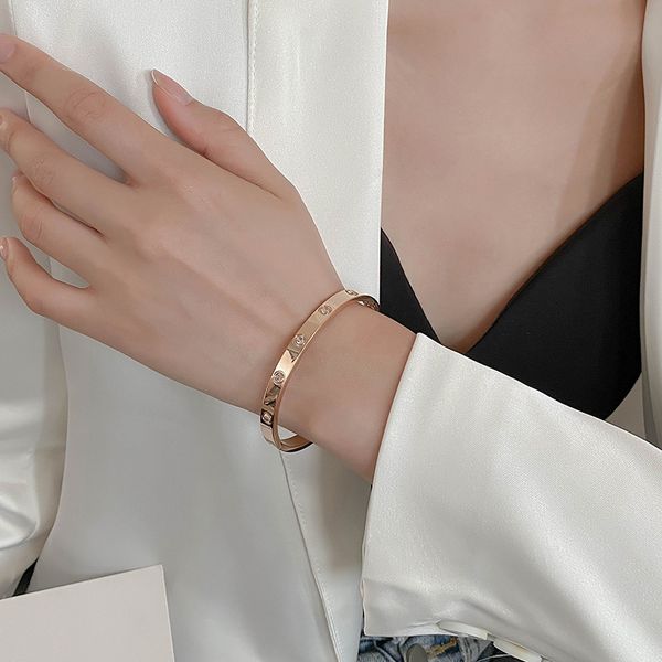 

openable popular cuff bangle daily jewelry make you fashionable titanium steel bracelet with diamond love bracelet all-match bangle wholesal, White