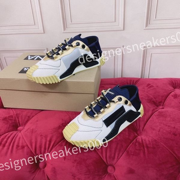 

2023 luxury designer men's and women's sports shoes casual shoes leather lace up flat shoes retro canvas shoes men's and wome, Red;white