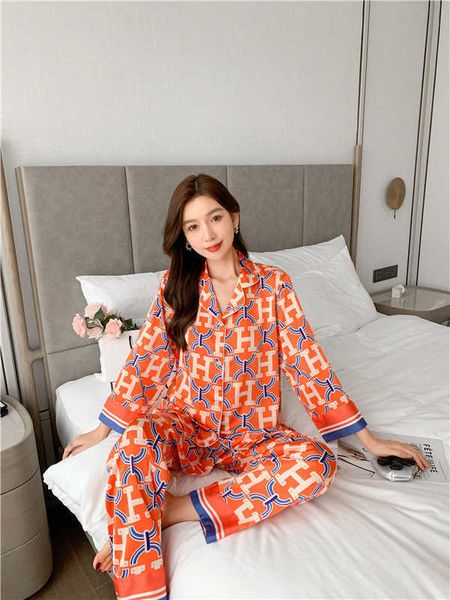

spring 2022 new tiktok live broadcast pajamas women net red suit home clothes long sleeved trousers small ice silk