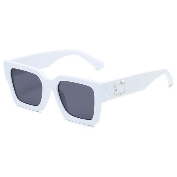 

more color large-rimmed glasses fashion x relief sunglasses men women sun glasses goggle beach adumbral multi color option, White;black