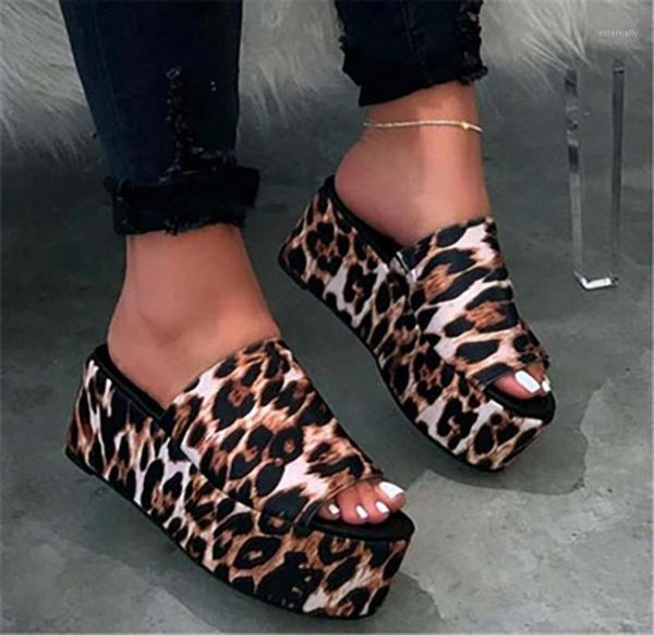 

2020 summer woman slippers women platform leopard slides female highheeled flat nonslip beach waterproof shoes plus size11980926, Black