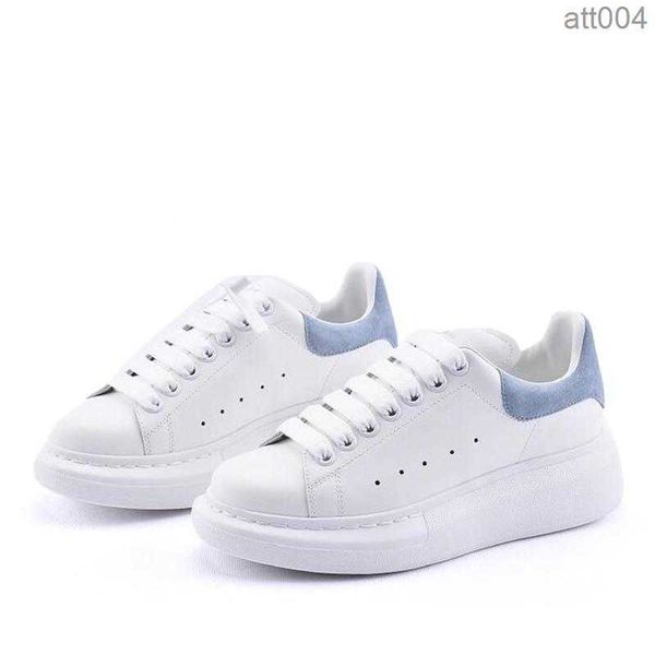 

designer white black shoes flat sneakers classic suede veet leather mens womens sneakers mc queen mcqueens alexanders