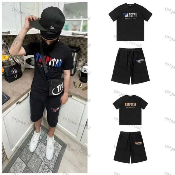 

trapstar mens shorts and t shirt set tracksuits designer couples towel embroidery letter men's set womens crew neck trap star sweatshir, Gray