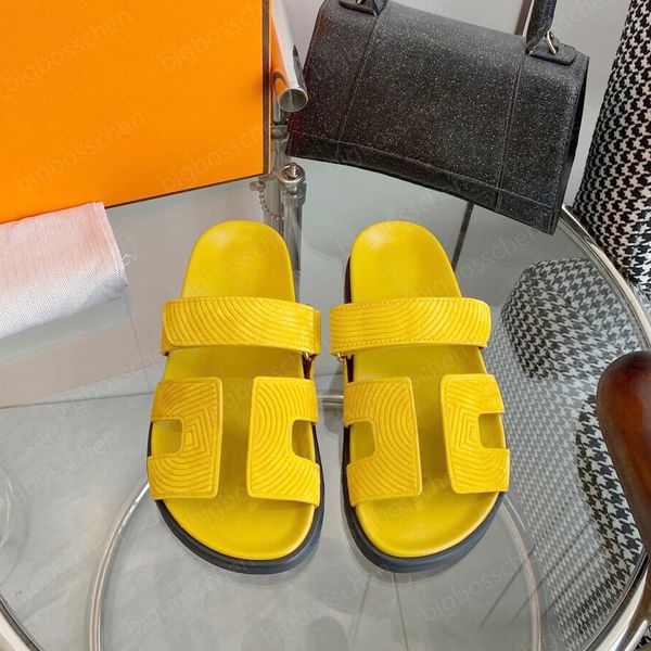 

designer slippers men's and women's beach sandals classic buckle summer non-slip outdoor leather flip flops one foot stirrup casua, Black