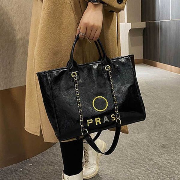 

60% off luxury women's handbags beach metal badge tote bag small female capacity large leather one shoulder backpack eo5z