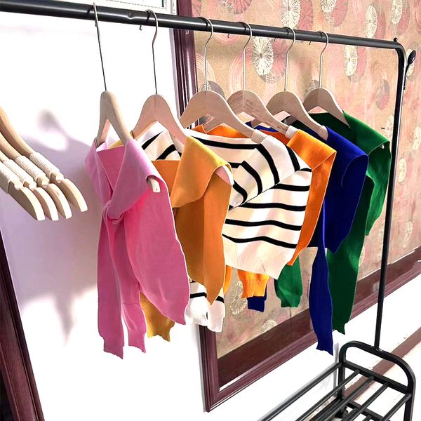 

women's t-shirt shawl outside the spring and autumn summer outside the office network red air conditioning room protection cervical spi, White