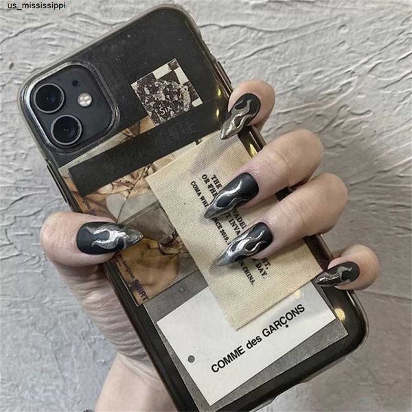 

false nails 24pcs press on long stiletto fake nails punk fire pattern black white matte false nails artificial full nail tips manicure tools, Red;gold