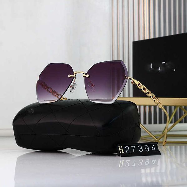 

frames 2022 new live broadcast round light luxury fashion wear women sunglasses, White;black