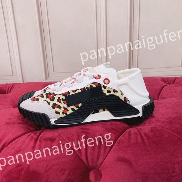 

2023 luxurys designer trainers shoes platform shoes comfortable breathable web sneaker womens men, Black