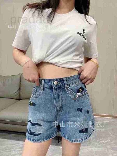 

women's jeans designer 2023 spring/summer new thick needle design sense letter embroidery waist denim shorts for women b1yq, Blue