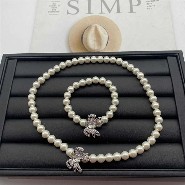 

designer mius fashion bracelet simple bowknot freshwater pearl necklace studded bracelet1983, Black