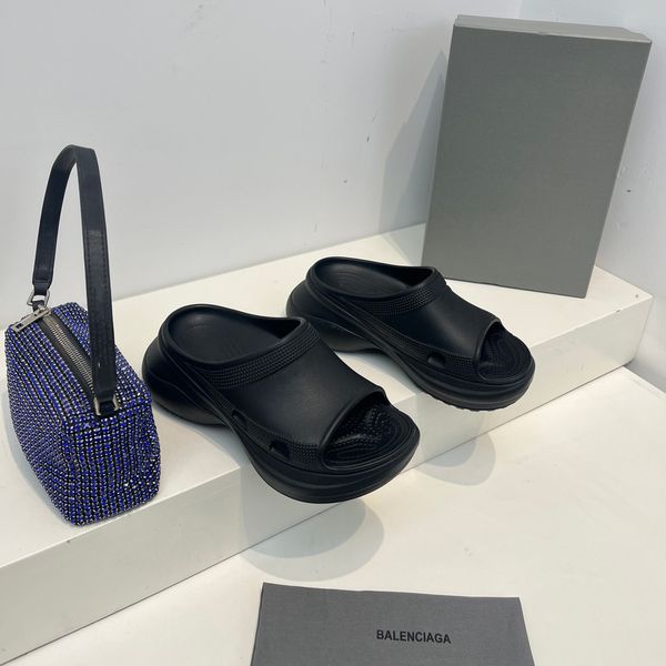 

23 women men slippers fashion triple s flip flops hardcroc beach pool slides sandals sports punk style rubber rivet slide casual foam shoes, Black
