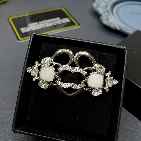 

brooches new rhine-diamond super shiny luxury brooch the new diamond brooch, Gray