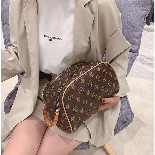 

classic luxury designer double zipper men cosmetic bags travelling toilet bag designers women wash large capacity toiletry pouch m250y