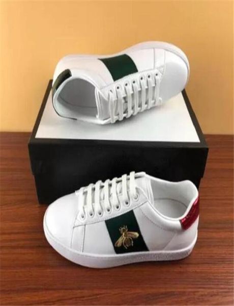 

new bee embroidery white shoes men women breathable sports trainers shoes fashion wild couple casual sneakers1624517, Black