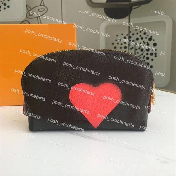 

cosmetic pouch pm size solid pu leather makeup bags comes with box packaging310l