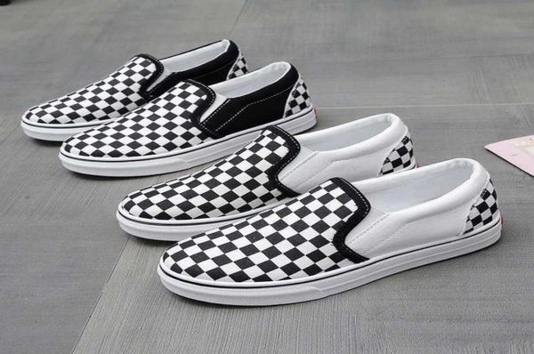 

new spring women slip on flat canvas shoes checkered vulcanize shoes black white plaid female casual loafers ladies lazy sneaker y4164607