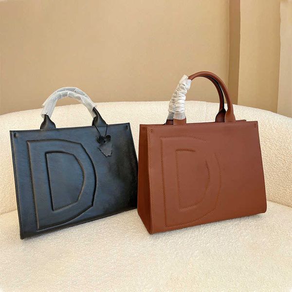 

new d print tote bag g letter totes designer handbags women luxury leather designer bag large capacity shopping bags simple black brown wall