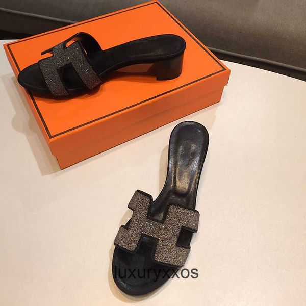 

sandal oasis summer designer beach slide slippers shoe one word slipper 2023 black orans color round heel sandals thick wear women 3 hk4z