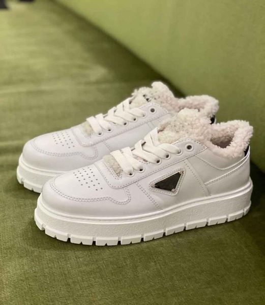 

winter comfort soft shearling sneakers shoes women enameled metal triangle white calf leather sports chunky rubber footwear walkin1169541, Black