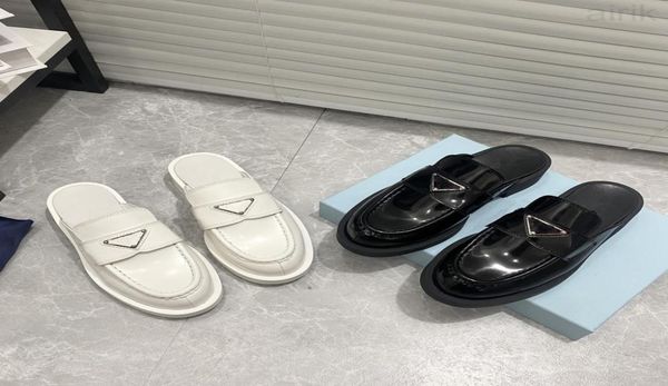 

2022 mules designer slippers women loafers genuine leather sandals casual shoes buckle metal chain shoe lace velvet slipper dress2120456, Black