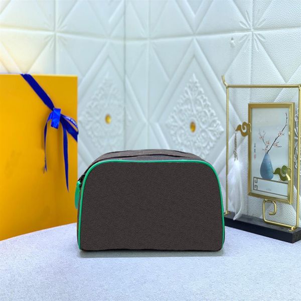 

dopp kit toilet pouch cosmetic bags for women and men designer beauty case toiletry makeup bag wash bags255s
