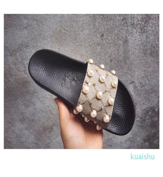 

factory outlet mens womens fashion pearleffect and goldtone stud trim rubber slider sandals boys girls beach causal slippe3042274, Black