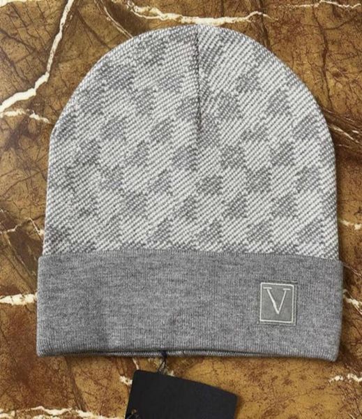 

2022 classic designer autumn winter style beanie hats men and women fashion universal knitted cap autumn wool outdoor warm sku6003270, Blue;gray
