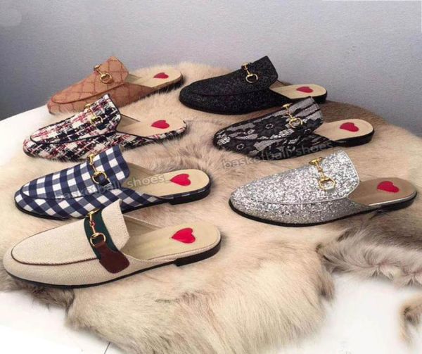 

2021 women loafers warm wool slippers classic metal buckle embroidery stylist shoes leather half sandals large size 426683035, Black