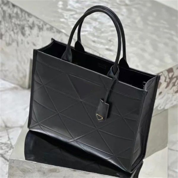 

embossing designer bags for women triangle tote bag leather geometry shape modern classic letters luxury handbags pure color with handle xb0
