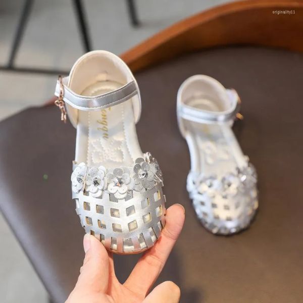 

athletic shoes cozulma 2023 summer children cut -outs hook &loop casual girls elegant flowers princess flats size 21 -36, Black