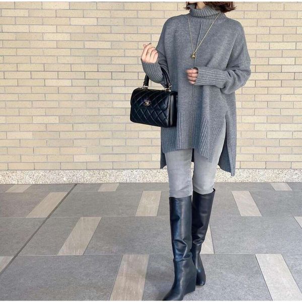 

2023 Autumn/Winter New Hot Selling Loose Fit Women's Wear Slim Japanese High Collar Front Short Back Long Sweater Split Gray Top