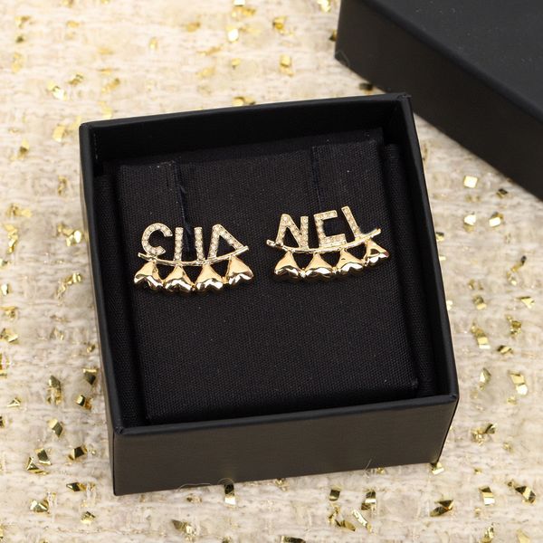 

2023 luxury quality charm drop earring with diamond in 18k gold plated have box heart shapes tassel design ps7874a, Golden