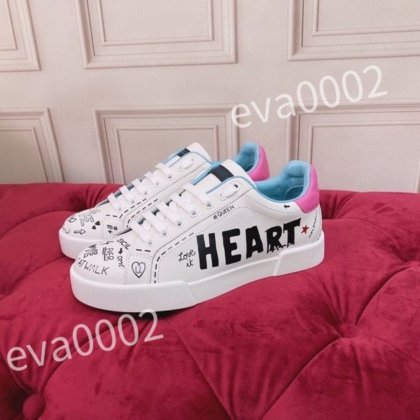 

new luxurys quality designer sneakers calfskin casual shoes fashion reflective shoes men women sneaker vintage trainers increasing leather p, Black