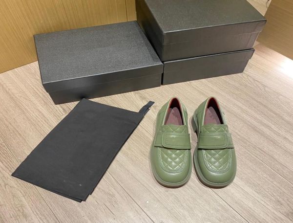 

2021 fashion brand luxury dress love women shoes professional work wild black and green 3540 yards including box5844497