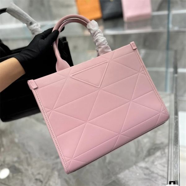 

triangle shoulder tote bags solid color designer shopping bag with letters sac luxe simple style high capacity luxurys handbag nylon lining