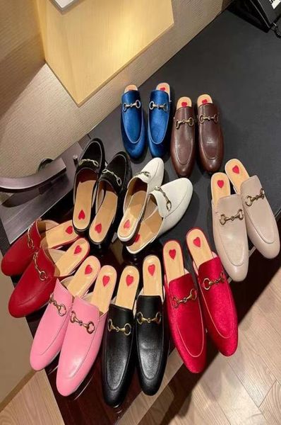 

100 leather designers luxury men slippers soft cowhide lazy women shoes metal black buckle beach mules princetown classic lady la6092324