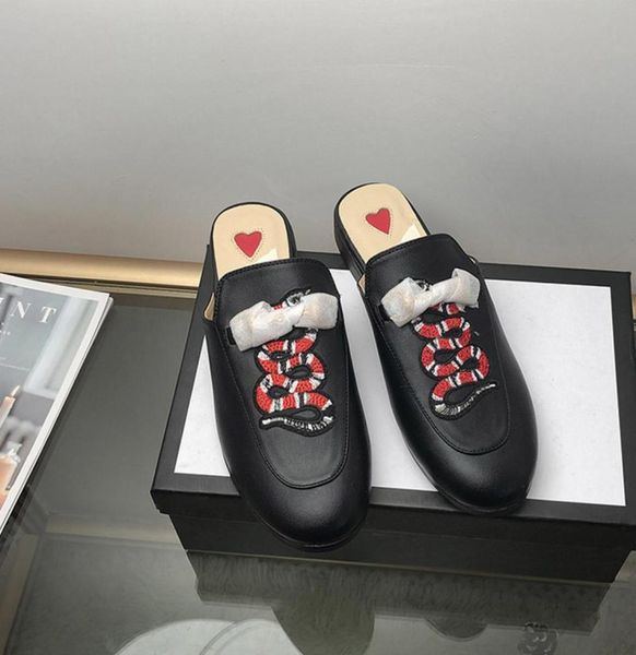 

women039s fashion comfortable slip on chain decorated loafers low heels almond toe casual daily mule pointed toe backless slipp8750904, Black