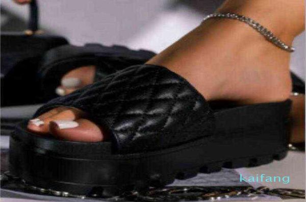 

2022diamond shaped high heel sandals women039s leather shoes thick casual waterproof thick sole3649978, Black