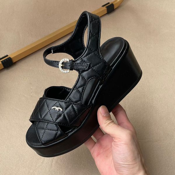 

womens wedge platform heels sandals ladies quilted texture slippers hardware matelasse slides with strass mules flip flops outdoor casual sh, Black