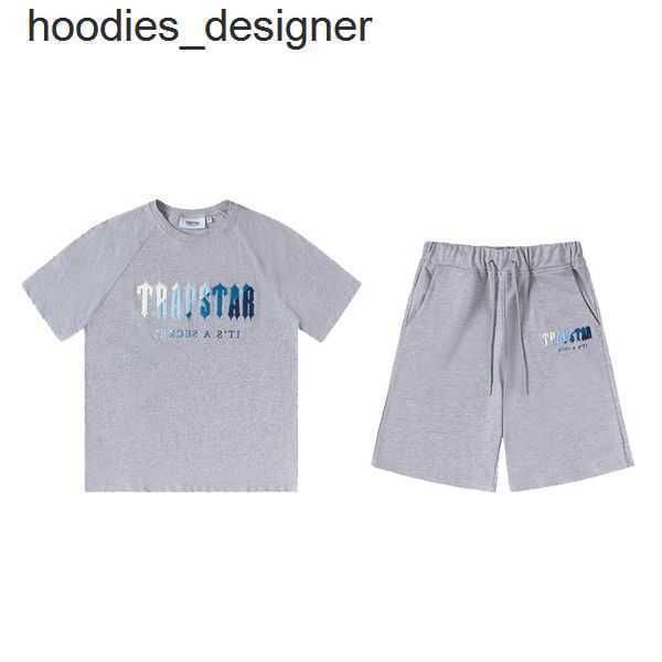 

trapstar tracksuit designer shirts print letter luxury black and white trapstar shorts grey rainbow color summer sports fashion cotton short, White;black