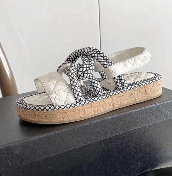 

2023 blade women039s hemp rope woven metal chain sandal slipper designer fashion luxury elegant simple material flat shoes comf1196159, Black