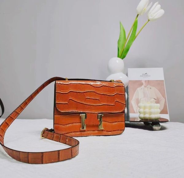 

designer handbag shoulder chain bag clutch flap totes bags wallet letters solid hasp waist women luxury caviar pattern handbags mianting