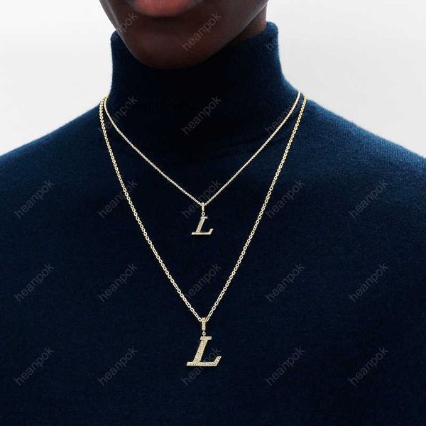 

mens pendant necklaces designer jewelry dimond letters love necklace gold silver chain l necklace for women wedding 22022403r