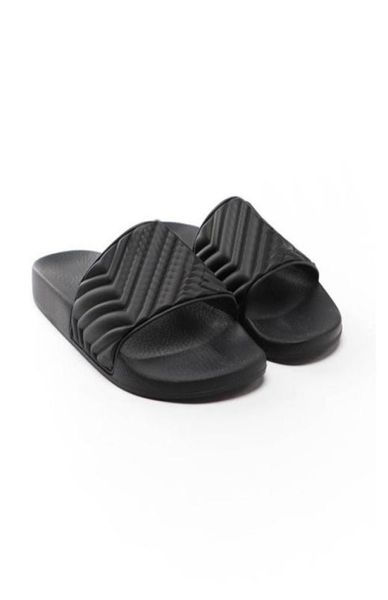 

cruise 2020 mens womens black matelasse rubber slide sandals flat beach slippers molded rubber footbed5284086