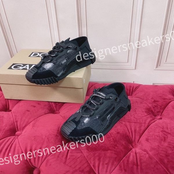 

new luxurys designer casual shoes mens reflective sneaker genuine leather calfskin fashion men shoe women sneakers, Red;white