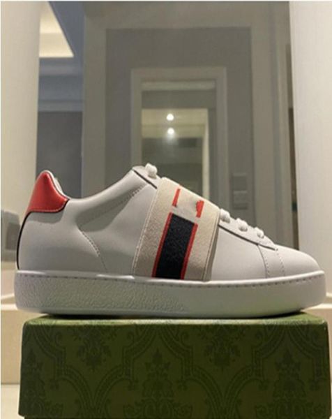 

mens italy bee casual shoes women white flat leather shoe green red stripe embroidered tiger snake couples trainers des chaussures6240685, Red;white