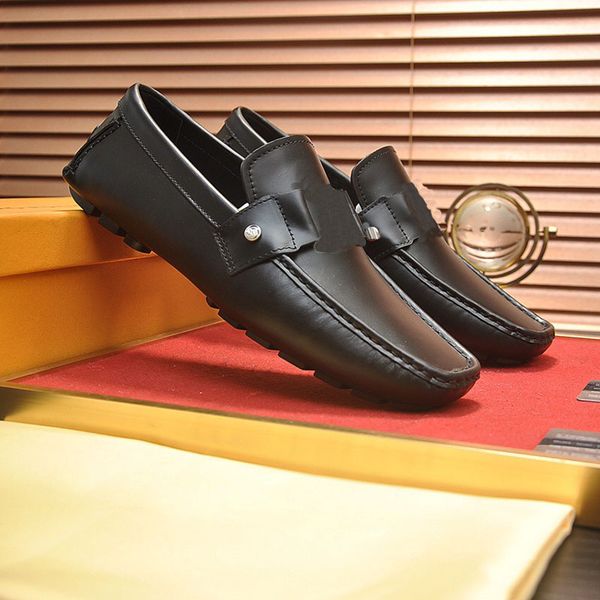 

fashion luxury designer men driving shoe men's casual slip-on peas shoes comfortable driving shoes sneakers classic man shoes with box, Black