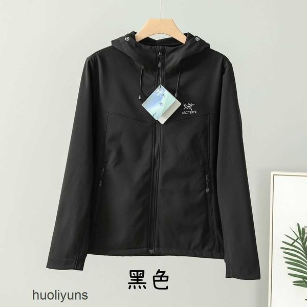

jacket arc 2023 teryx designer coats outlet winter men's women's outdoor couples soft coat jackets waterproof lining fleece hooded, Black;brown